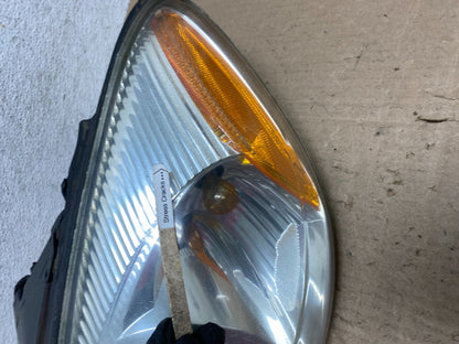 2000 to 2007 Ford Taurus Left Driver LH Side Halogen Headlight AE6513 DW4