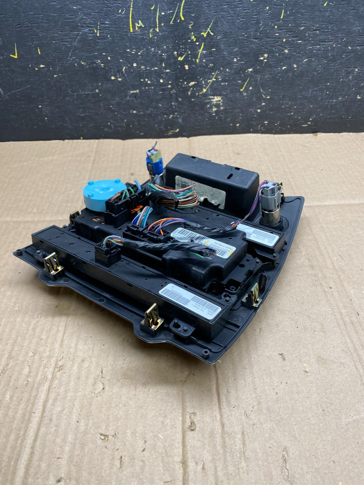 2005 to 2008 Jeep Grand Cherokee Center A/C Heater Climate Control OEM aa4710 DG4