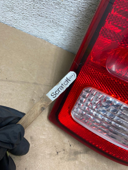 2002 to 2005 Ford Explorer Right Passenger Rh Side Tail light AG4728 LK3