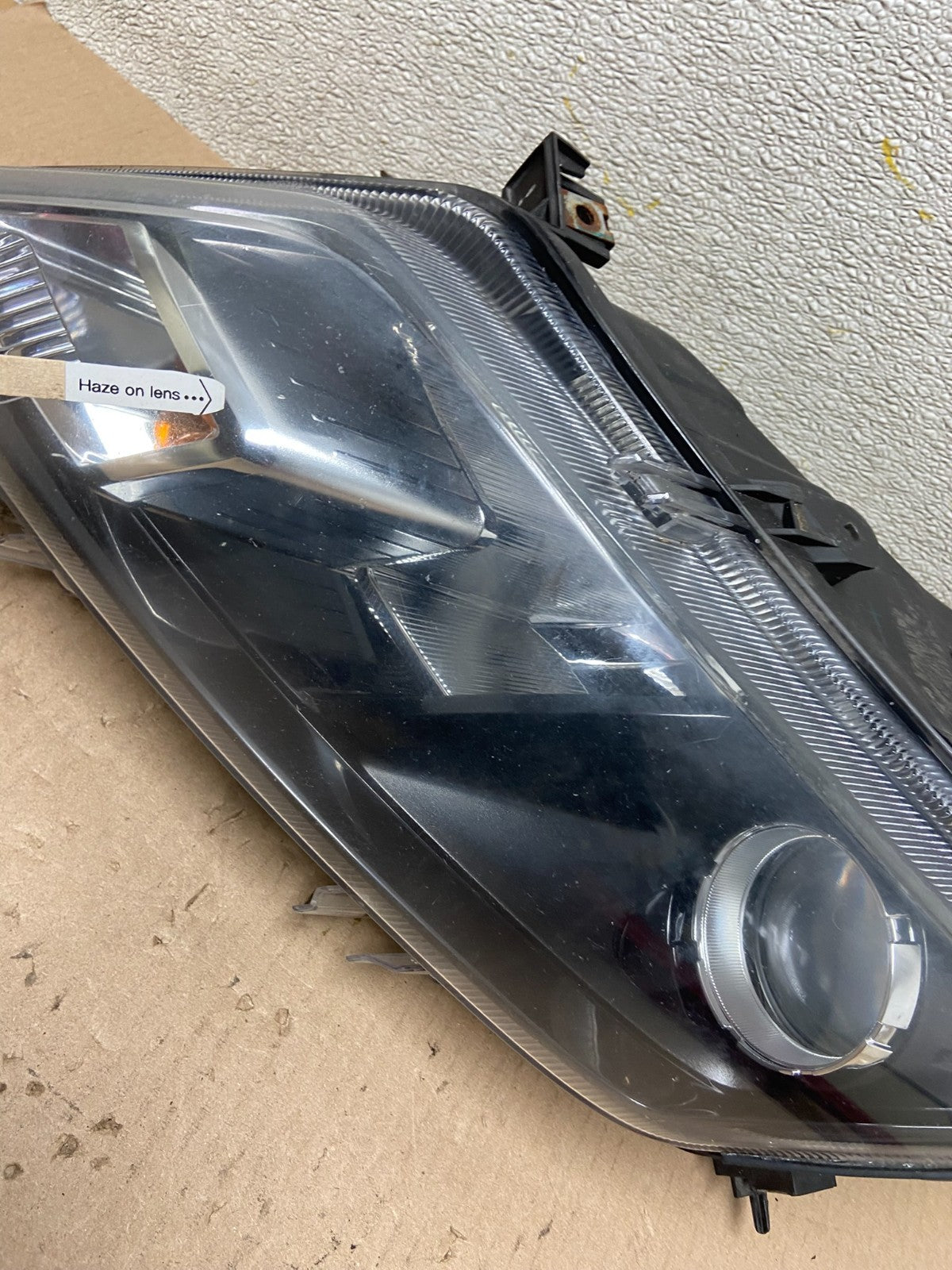2010 2011 2012 Ford Fusion Left Driver LH Side Headlight Halogen Z3951 DW4