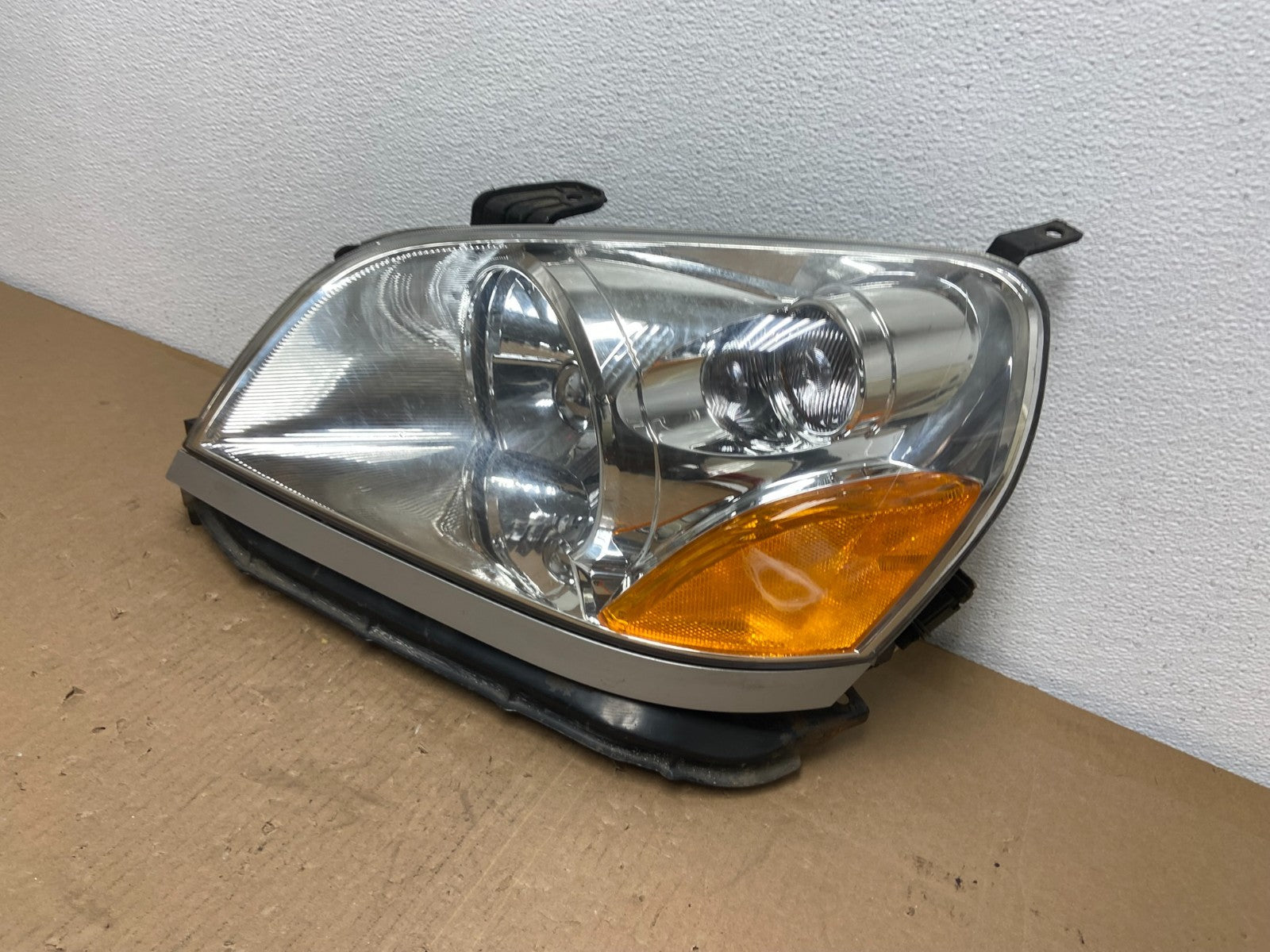 2003 2004 2005 Honda Pilot Left Driver LH Side Halogen Headlight AB6543 DW1