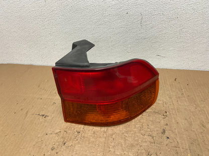 1999 2000 2001 Honda Odyssey Right Passenger Side Tail Light Oem AB9897 DW0