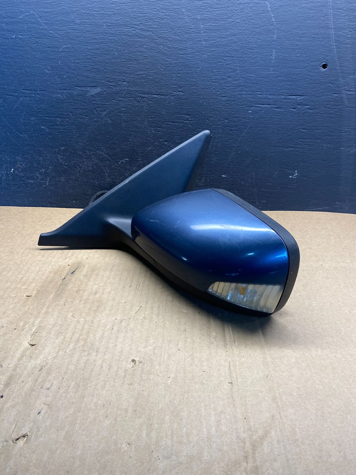 2004 - 2006 Volvo S40 Left Driver Side Turn Signal View Door Mirror AC7167 DG2