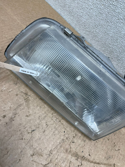 1996 to 1998 Mazda MPV Left Driver LH Headlight OEM Y8915 DW4