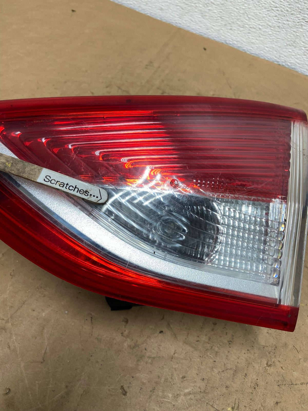 2013 to 2016 Ford Escape Right Passenger RH Side Inner Tail Light AD1346 LK3