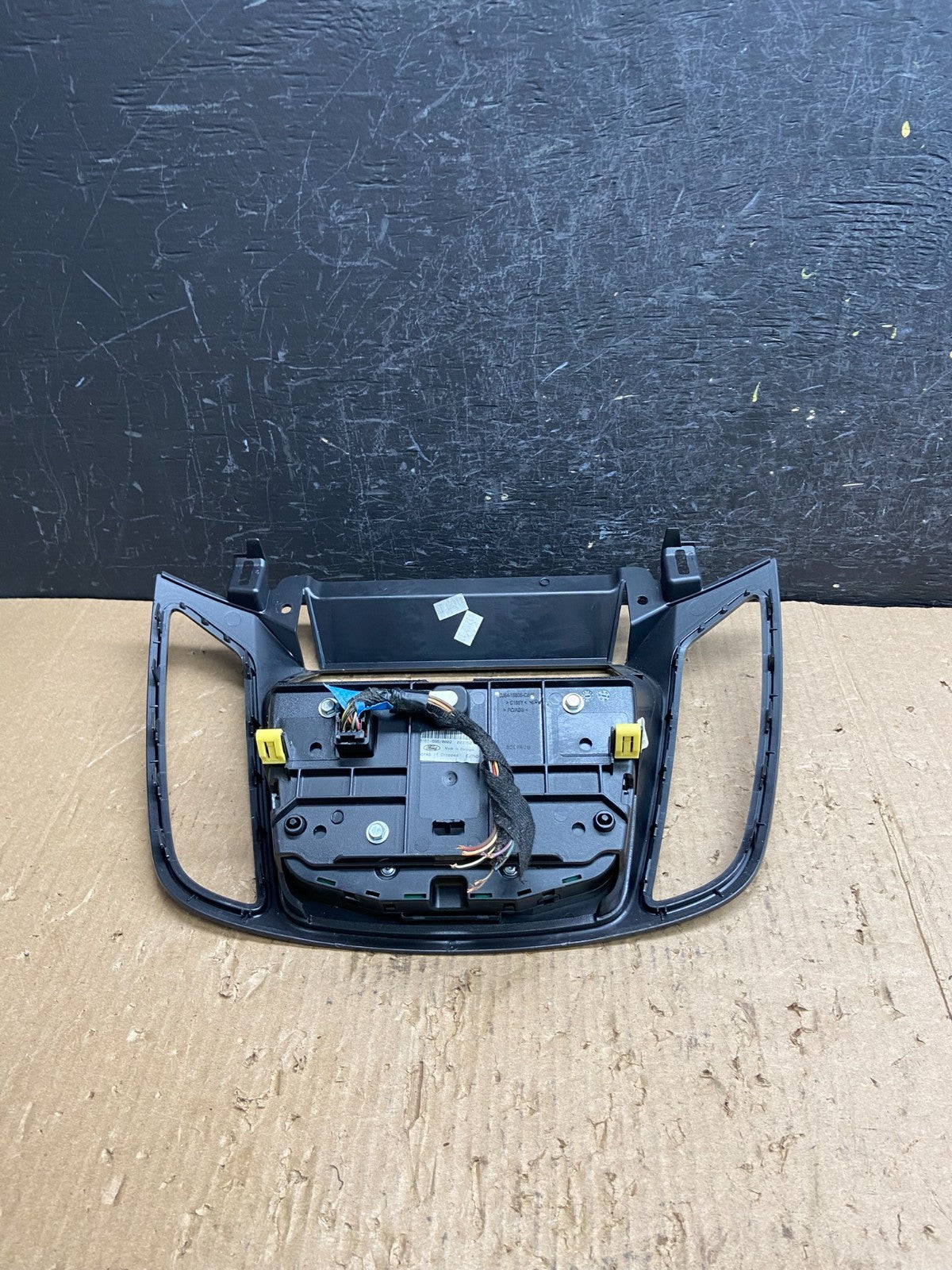 2013 2014 2015 2016 Ford Escape Dash Radio Control Panel Bezel af1454 DG4
