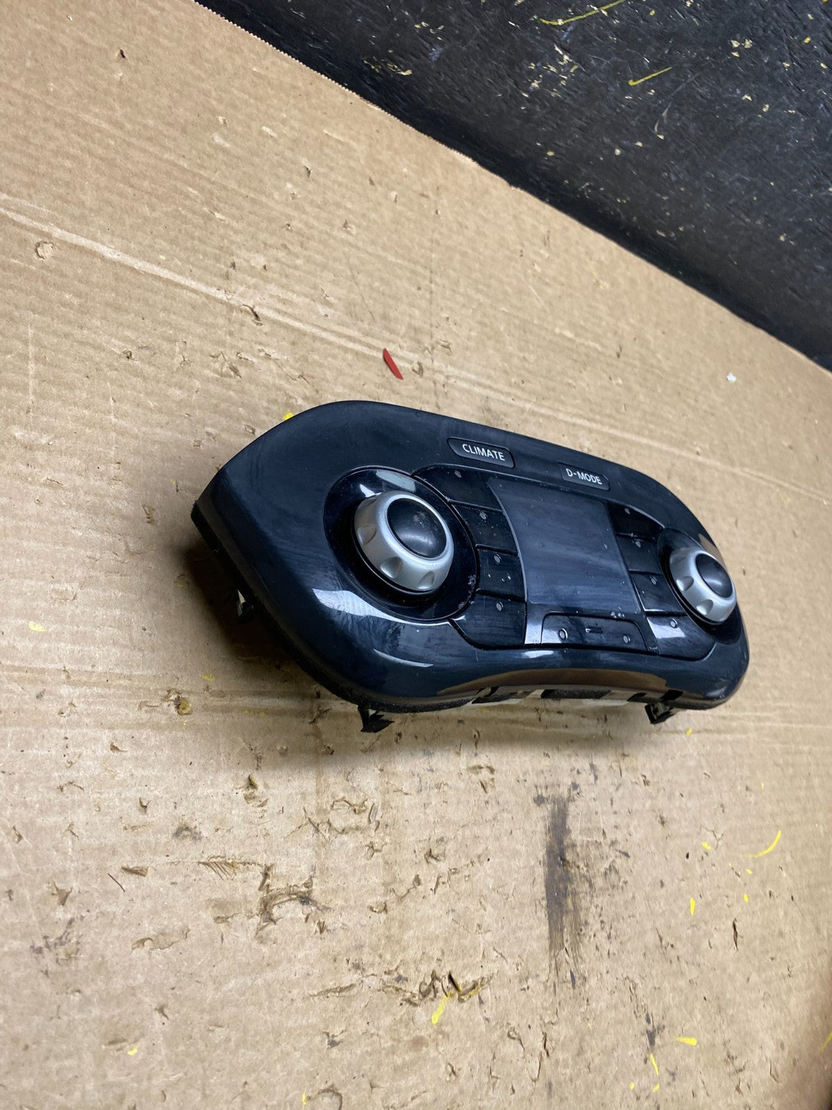 2011 2012 2013 Nissan Juke  A/C Temperature Climate Control W9643 DG2