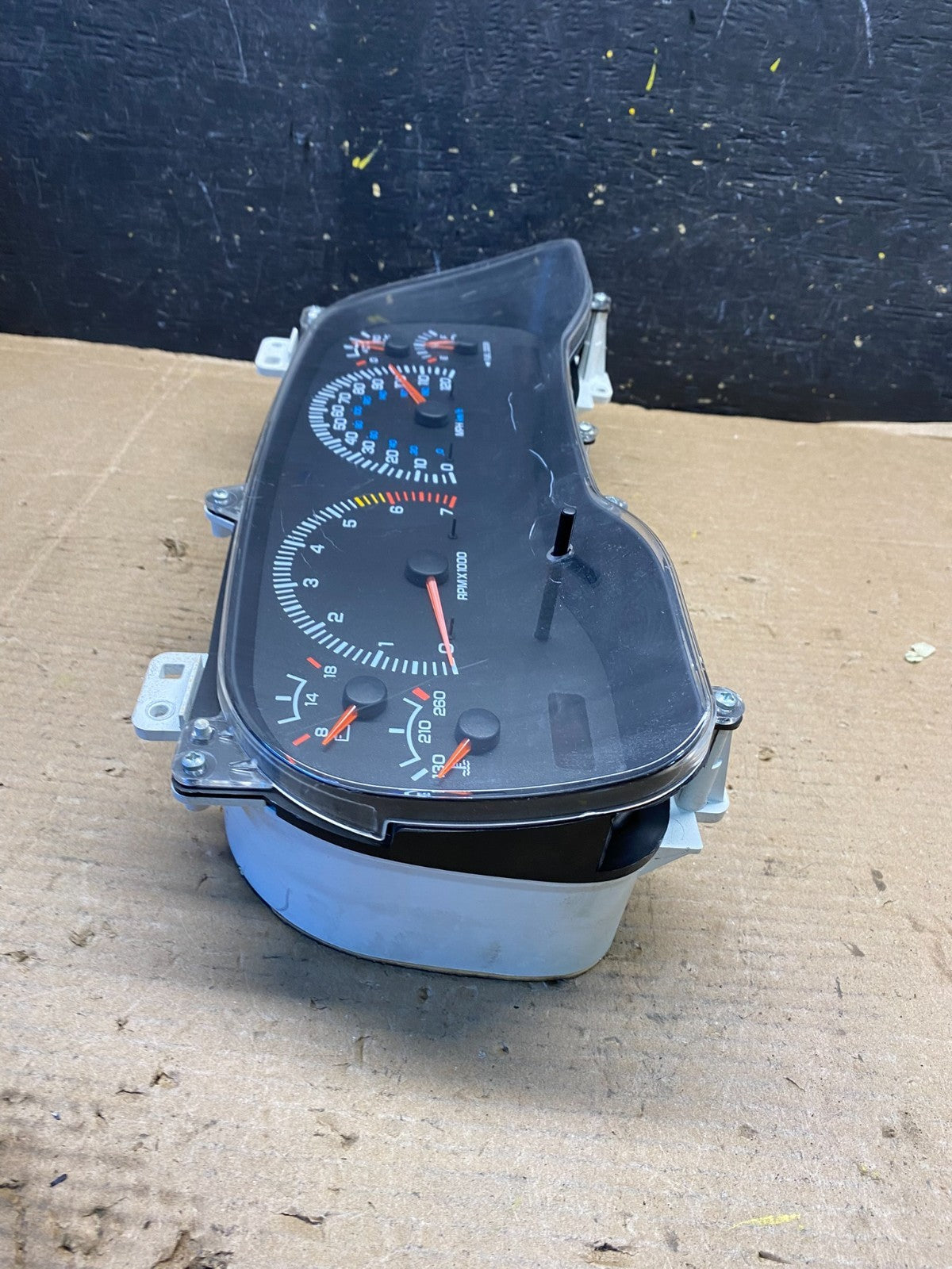 2000 Dodge Durango Speedometer Instrument Cluster Gauge OEM R2863 DG2