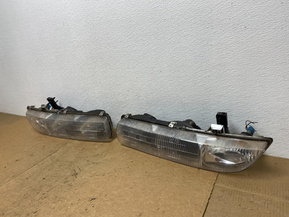 1996-1999 Saturn S Series Sedan Wagon Left+Right Headlights AC3628 DW1