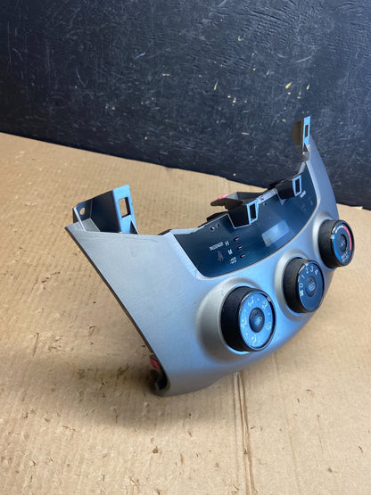 2006 - 2012 Toyota RAV4 A/C Heater Climate Control Unit Switch AE3877 DG1