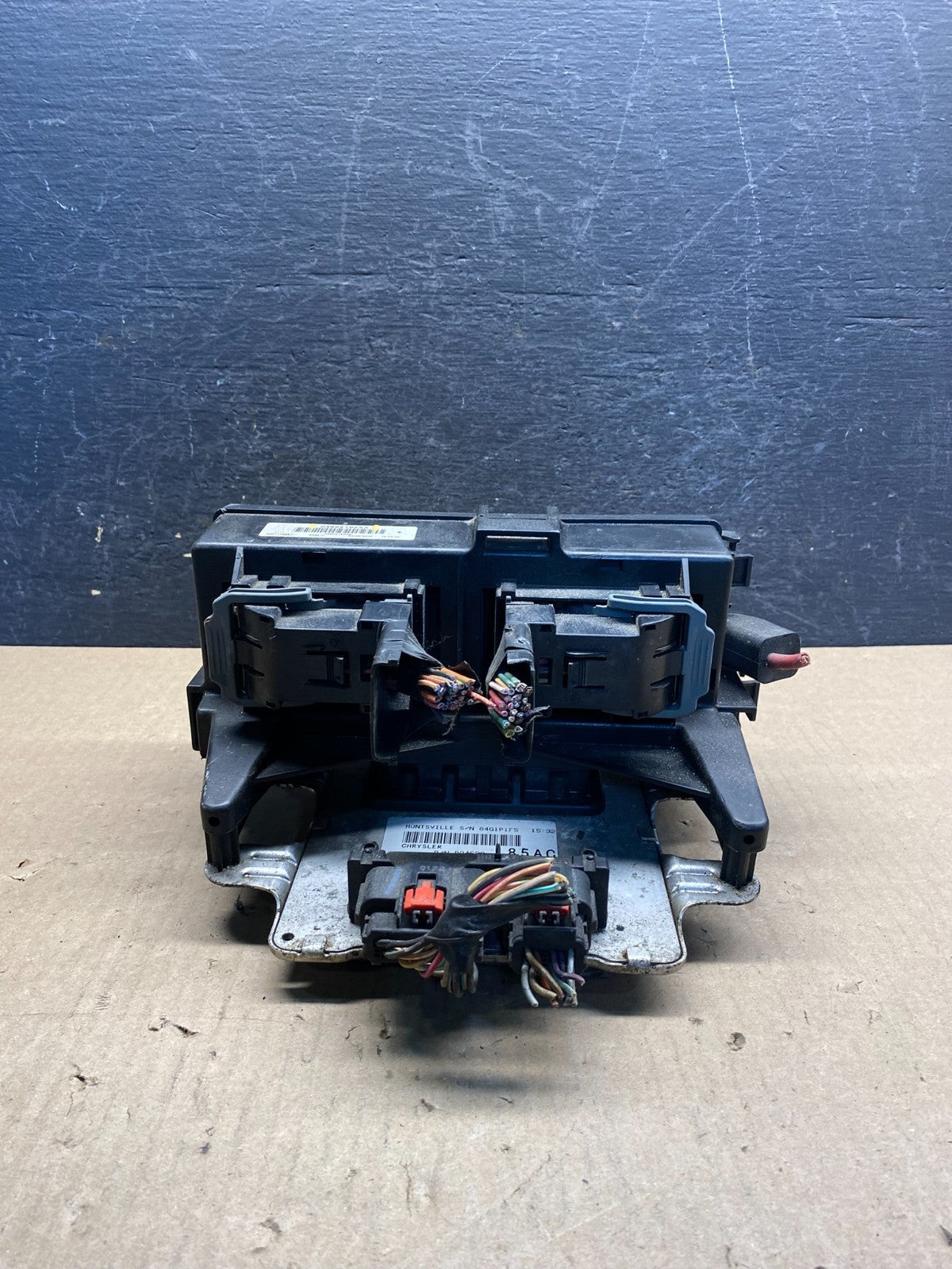 2008 Dodge Durango Multifunction Unit Module Fuse Box Body Control AG9412 DW1