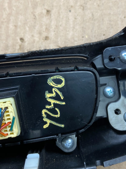 2016 2017 2018 Kia Sorento Dash Traction Dimmer Control Switch OEM Y2450 DG5