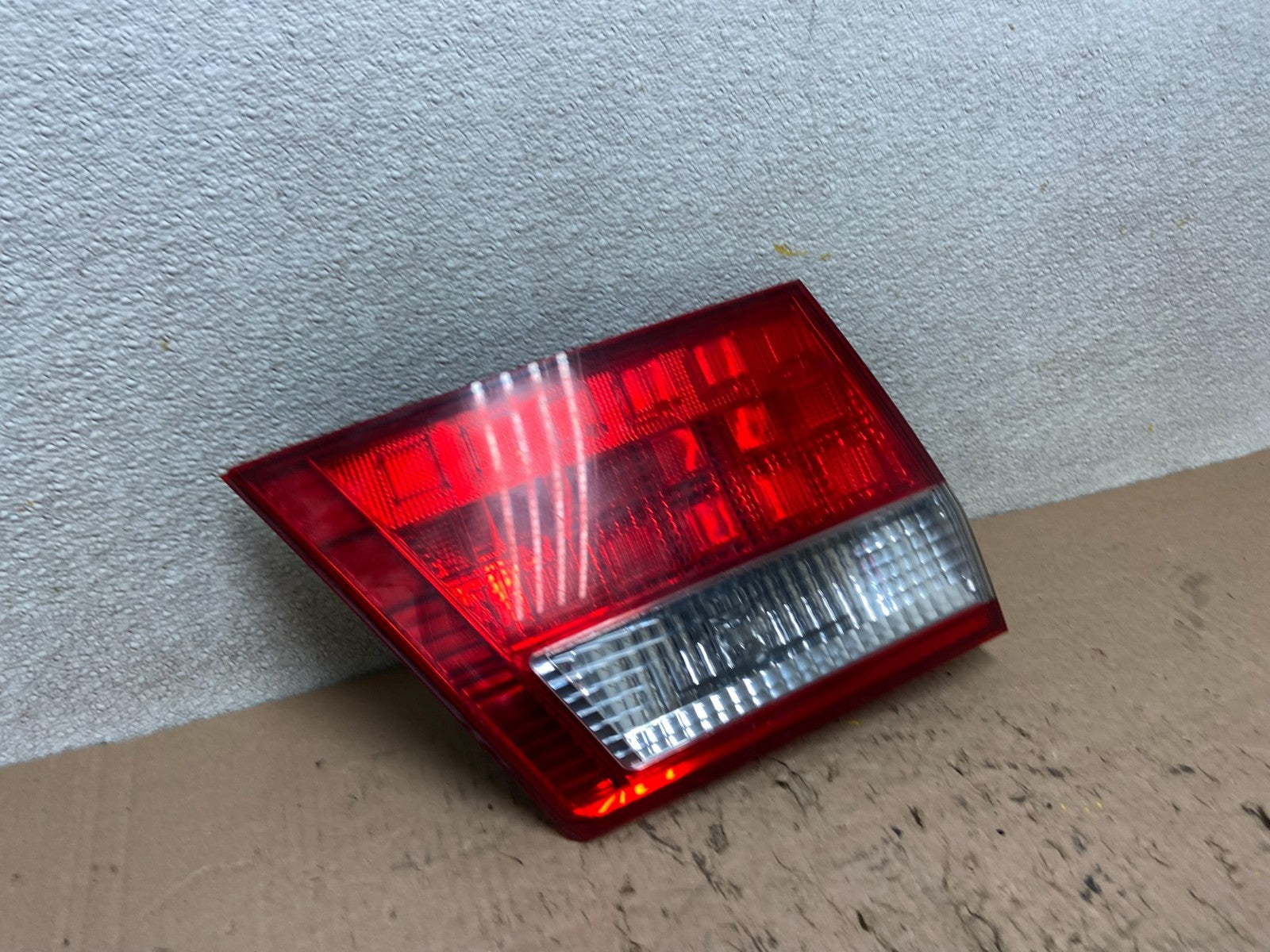 2005 2006 2007 Honda Odyssey Inner Left Driver Lh Tail Light Y0567 GD2