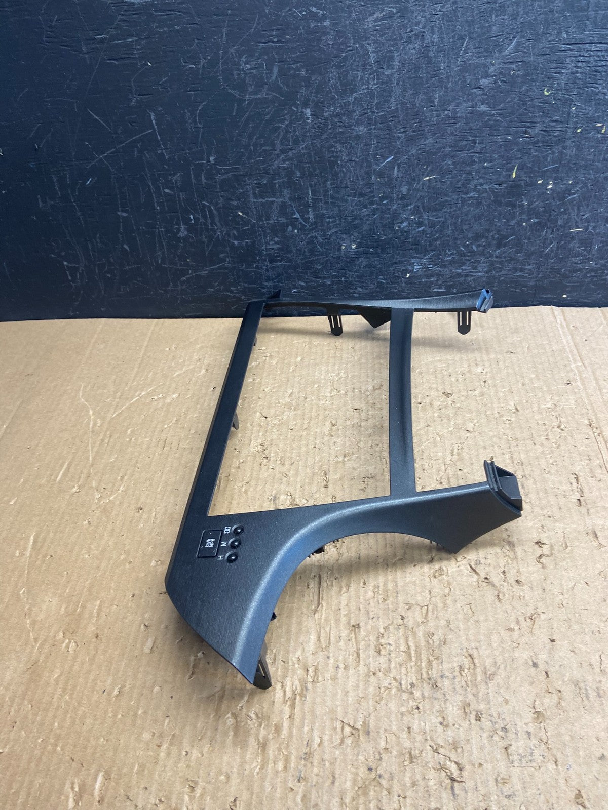 2010 to 2015 Toyota Prius Radio CD Player Screen Bezel Trim af1534 DG1