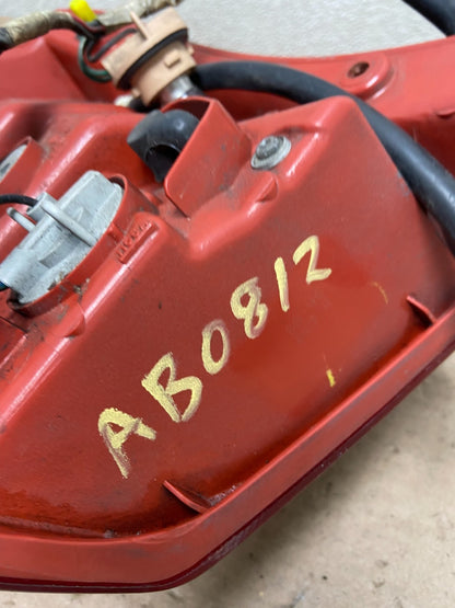 2004-2005 Mitsubishi Endeavor Right Passenger Rh Tail Light Oem AB0812 LK5