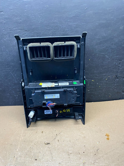 2008 to 2012 Jeep Liberty Dash Climate Temperature Control Radio Bezel Q9688 DG5