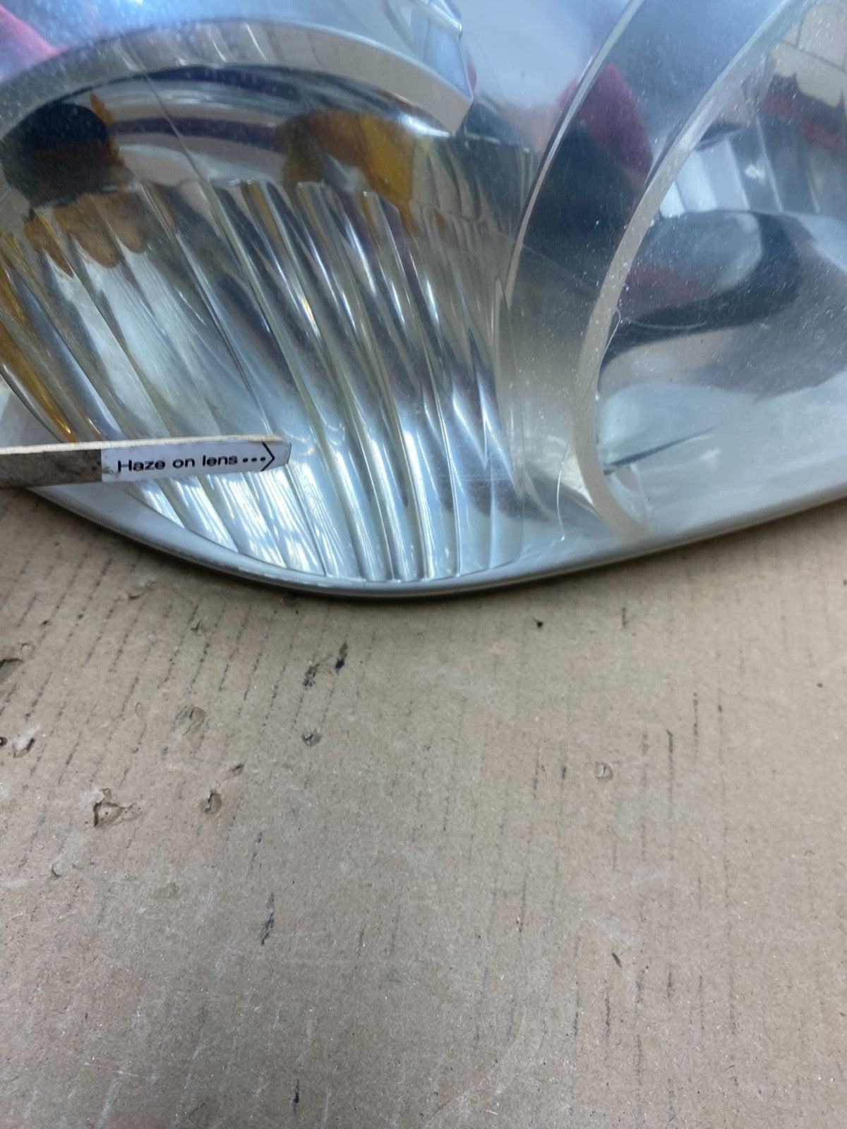 2005 - 2006 Mazda Tribute Right Passenger Rh Headlight AE7224 DW4