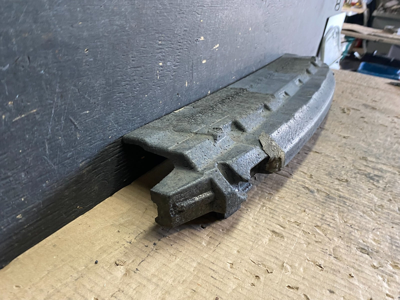2007 2008 2009 Audi Q7 Front Bumper Impact Absorber Foam N2114 DG2