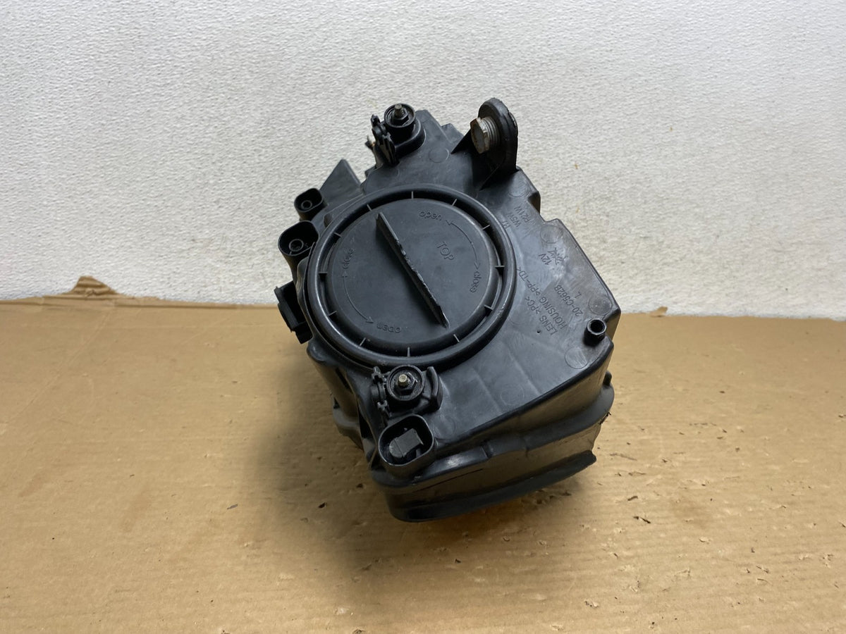 2011 to 2014 Volkswagen Jetta Left Driver LH Headlight Halogen TYC AG9235 DW8