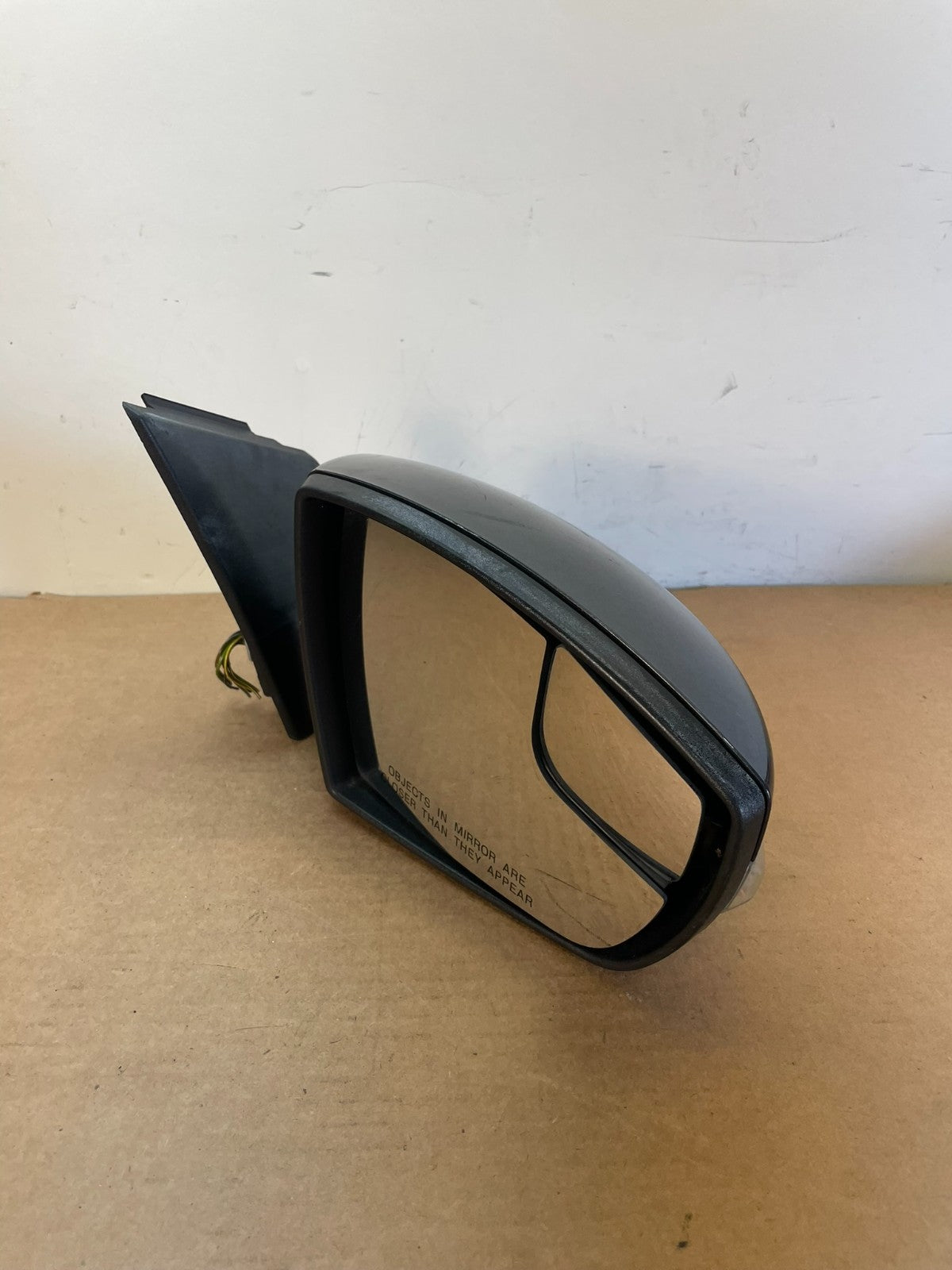 2015-2018 Ford Focus Right Passenger RH Side View Door Mirror af8630 DG2