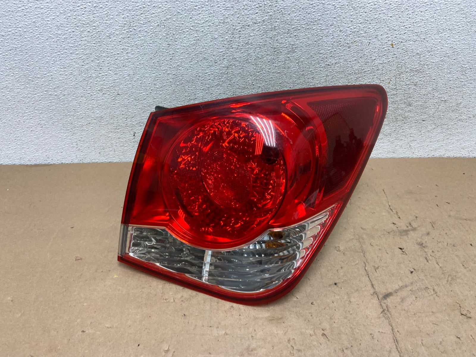 2011 2012 2013 2014 Chevrolet Cruze Right Passinger RH Side Tail Light AG5595 LK0