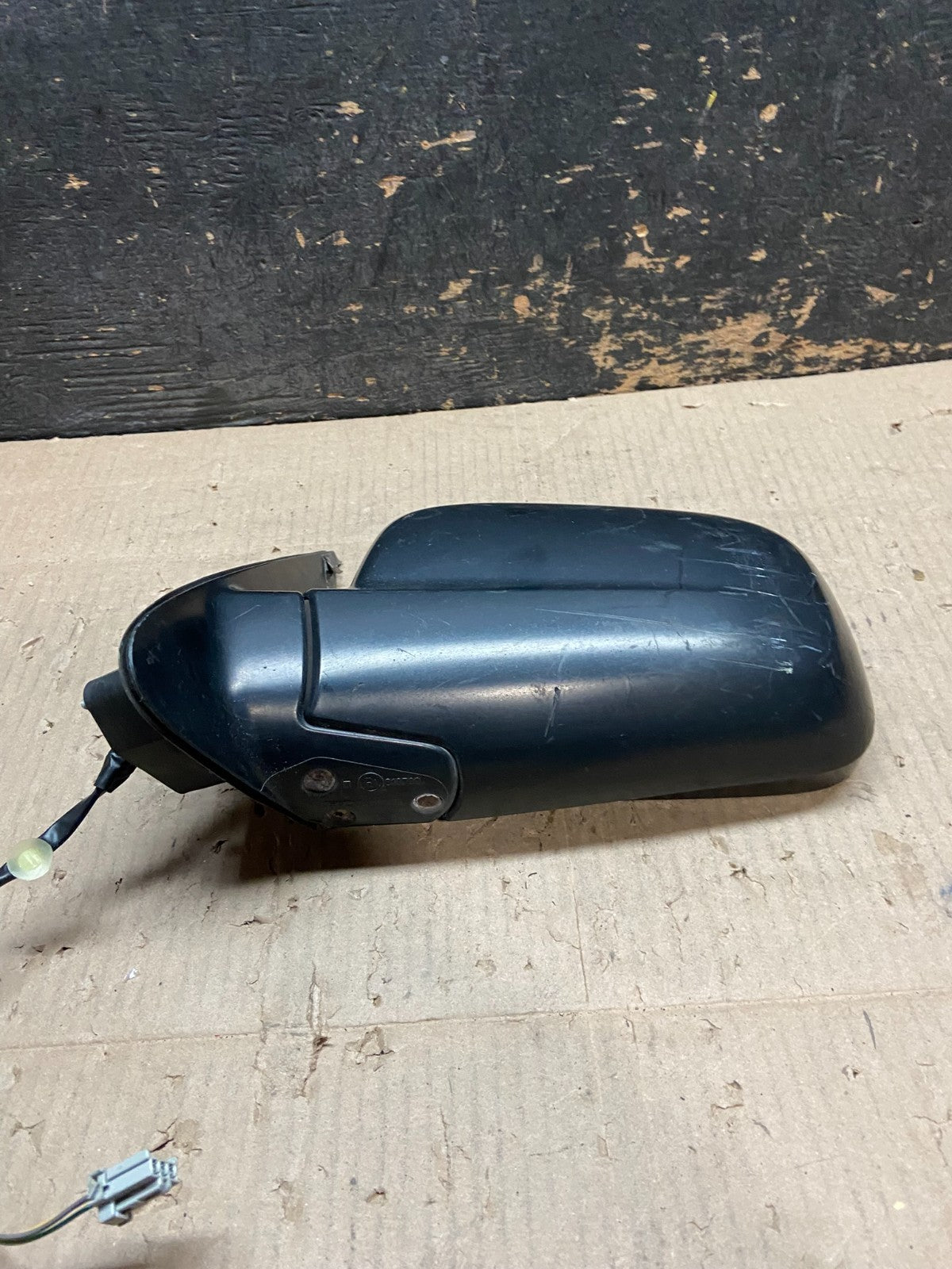 2002-2006 Honda CR-V  CRV Left Driver LH Side View Door Mirror Oem X7871 DG3