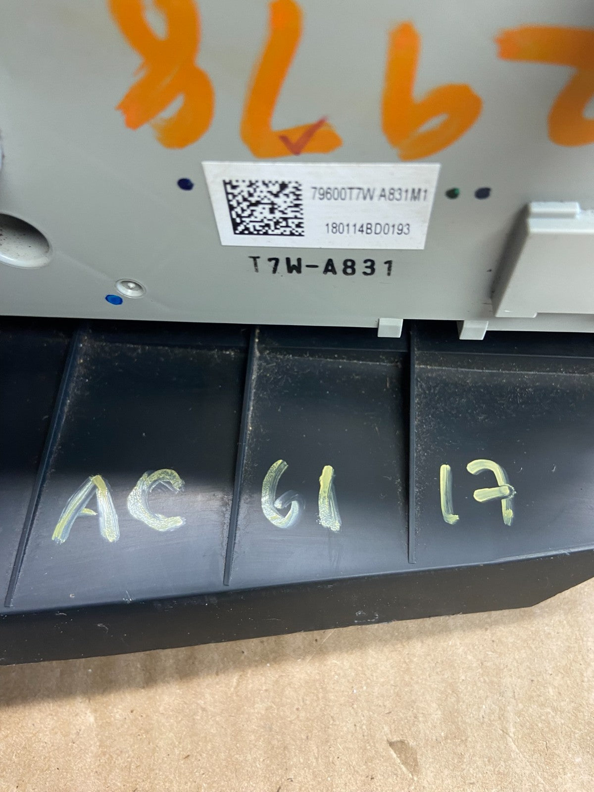 2016 to 2018 Honda HR-V Auto AC Heat Climate Control AC61175