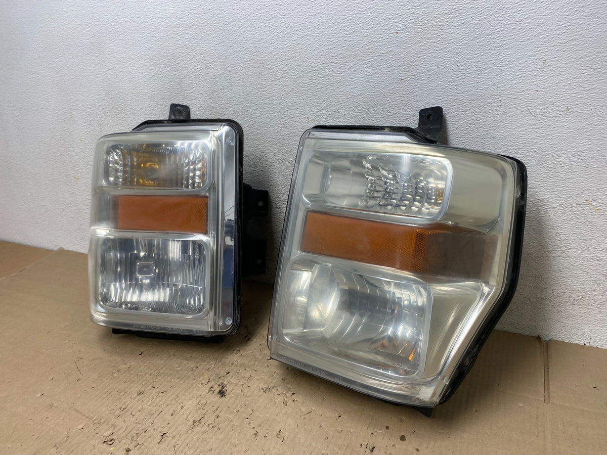 2008 to 2010 Ford F250 Super Duty Left+Right Side Headlights AI2441 DW1