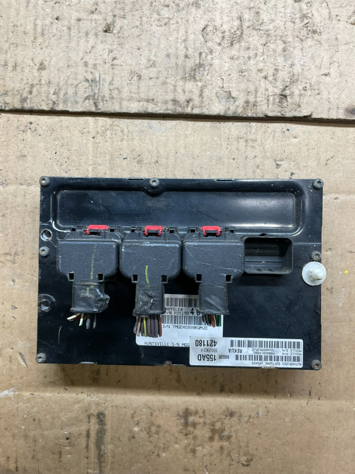 2009 to 2010 Jeep Grand Cherokee Computer Engine Control ECU ECM R9281 DG0