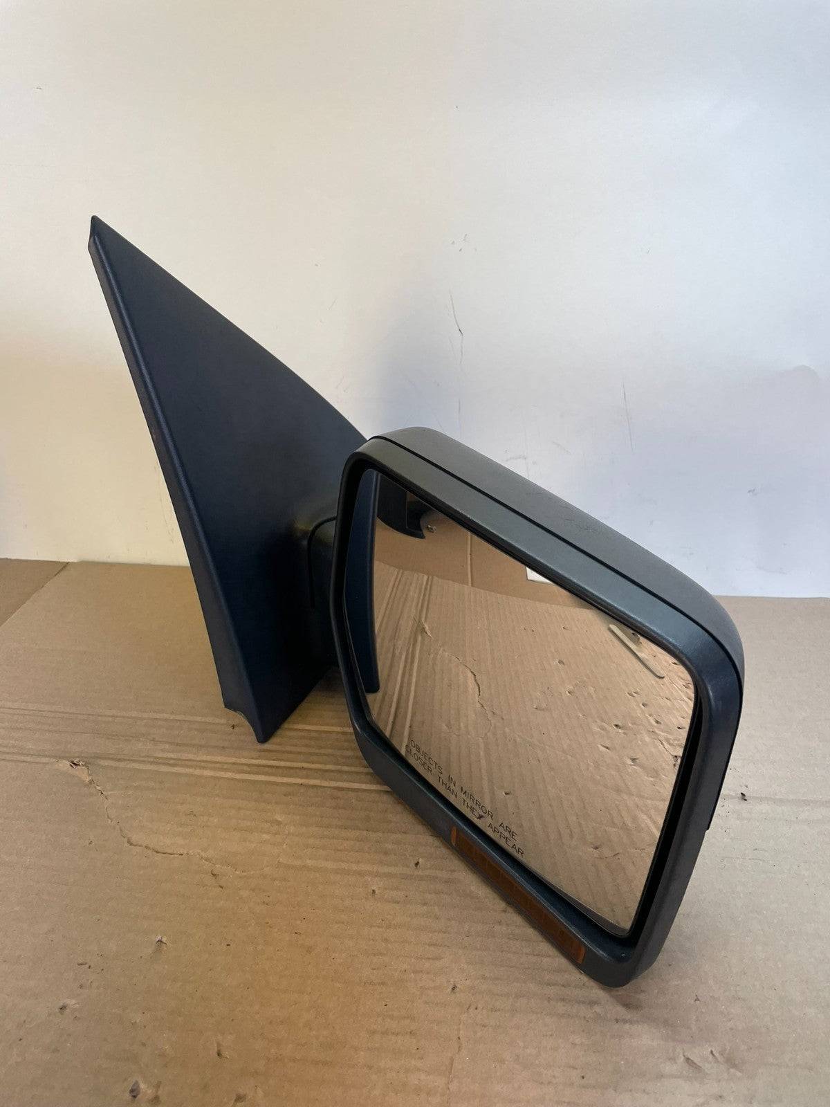 2004 to 2008 Ford F150 Right Passenger RH Side View Door Mirror AG9929 DW2