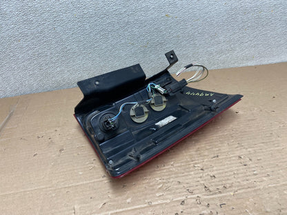 2011-2016 Chrysler Town and Country Right Passenger RH Tail Light AA9444 LK6