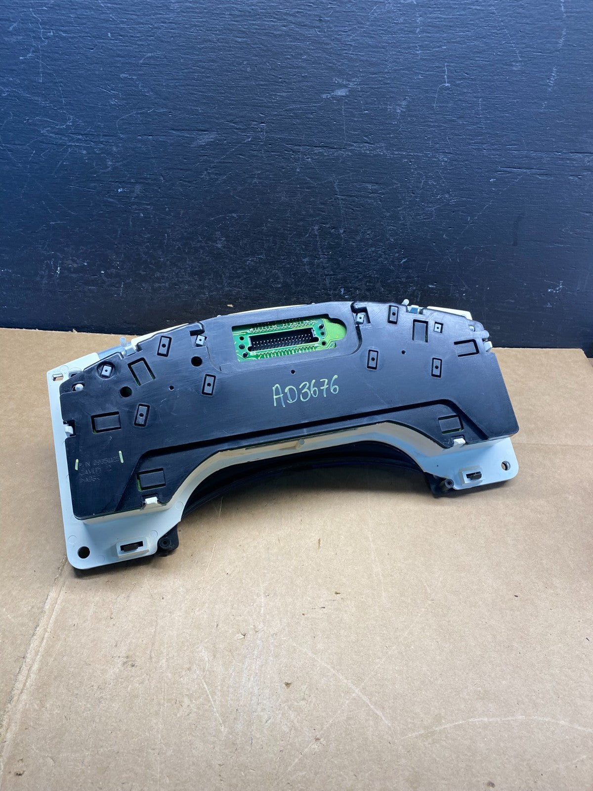 2000 to 2005 Chevrolet Astro Cluster Gauge Speedometer ECM AD3676 DG5