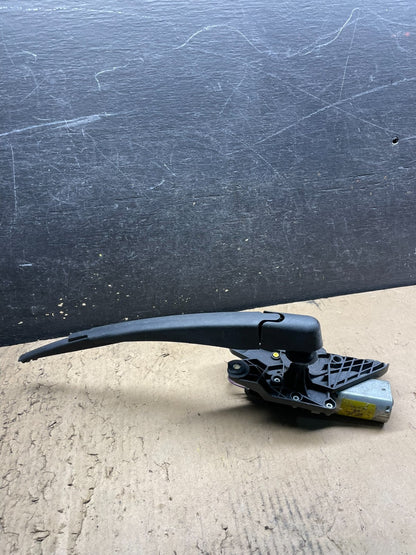 2011 to 2014 Ford Edge Licnoln MKX Rear Windshield Wiper Motor OEM W6853 DG3
