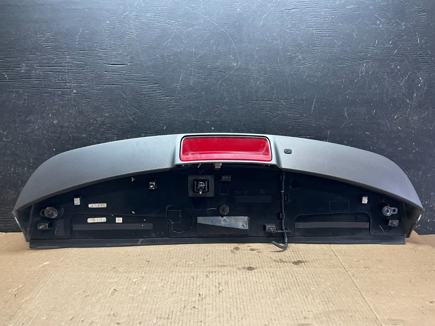 2011-2015 Ford Explorer Rear Upper Tailgate Liftgate Wing Spoiler  Oem y9572 DG8