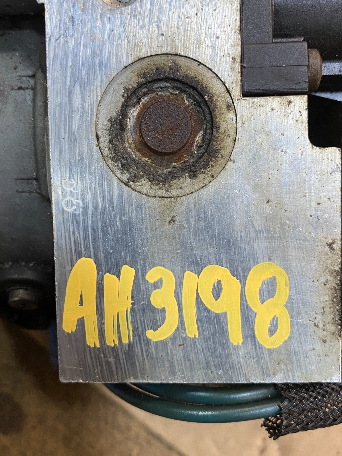 2004 2005 Dodge Durango ABS Anti Lock Brake Pump ah3198 DG7
