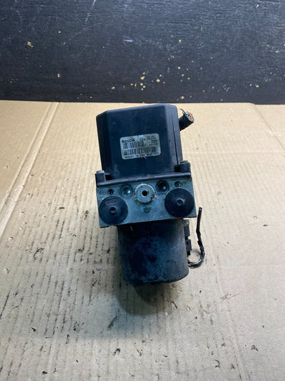 2002 to 2003 BMW X5 ABS Anti-Lock Brake Pump Module ab2713 DG5