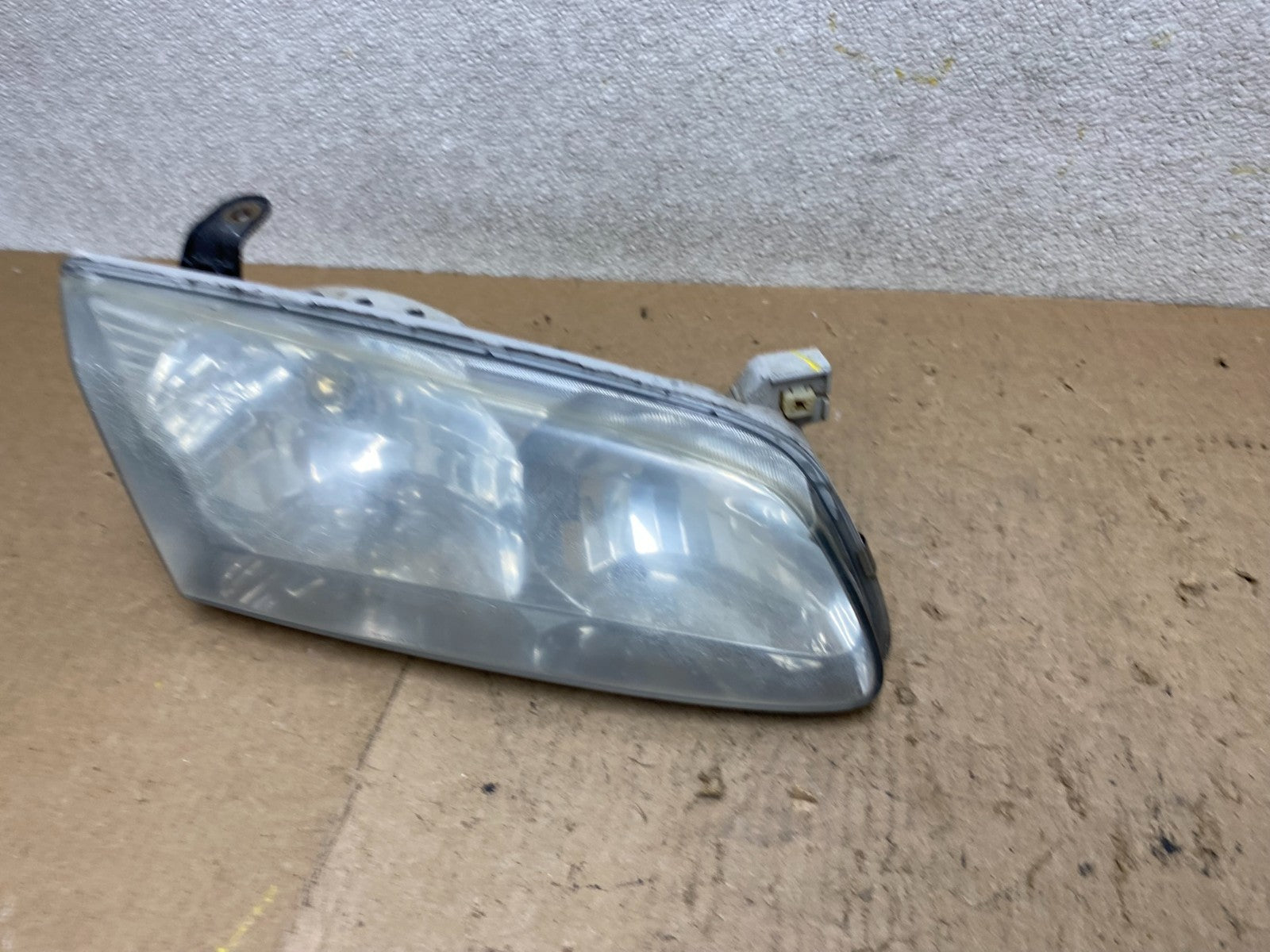 2000 to 2001 Toyota Camry Sedan Right Headlight Clear Lens Oem W9280 DW1