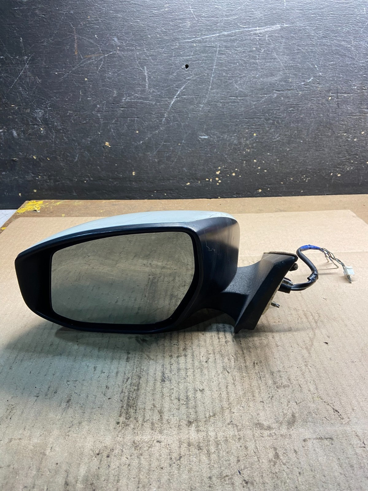 2013-2018 Nissan Altima Left Driver LH View Power Turn Door Mirror OEM Z4943 DG8