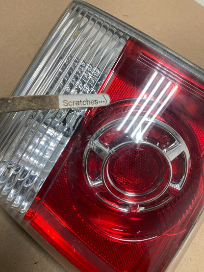 2007 to 2012 GMC Acadia Right Passenger Rh Hatch Tail Light Inner AG5723 DW3