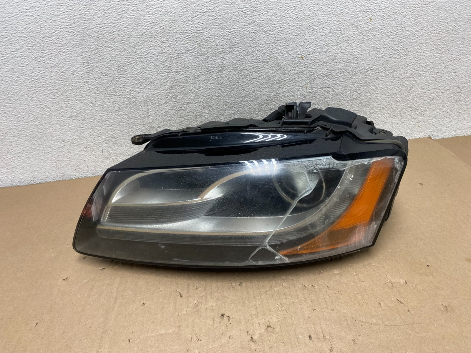 2008 to 2012 Audi A5 S5 Xenon HID LH Left Driver Side Headlight AG6741 DW0