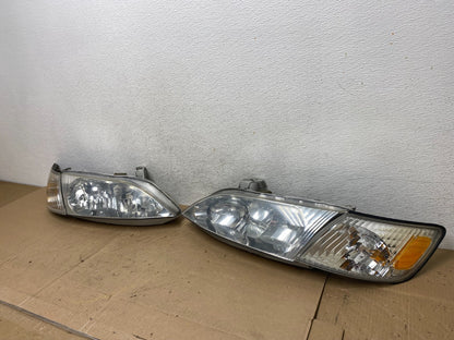 1997-2001 Lexus Es300 Left+Right Headlights Halogen AE6866 DW1