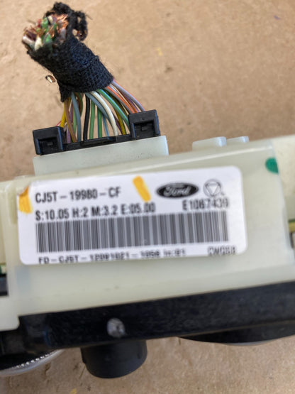 2013 2014 2015 Ford Escape Ac Heater Climate Control Temperature AC6803 DG5