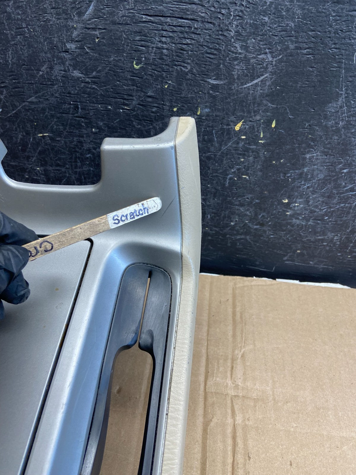 2004-2008 Toyota Solara Center Console Shifter Bezel Cup Holder AD7133 DG3