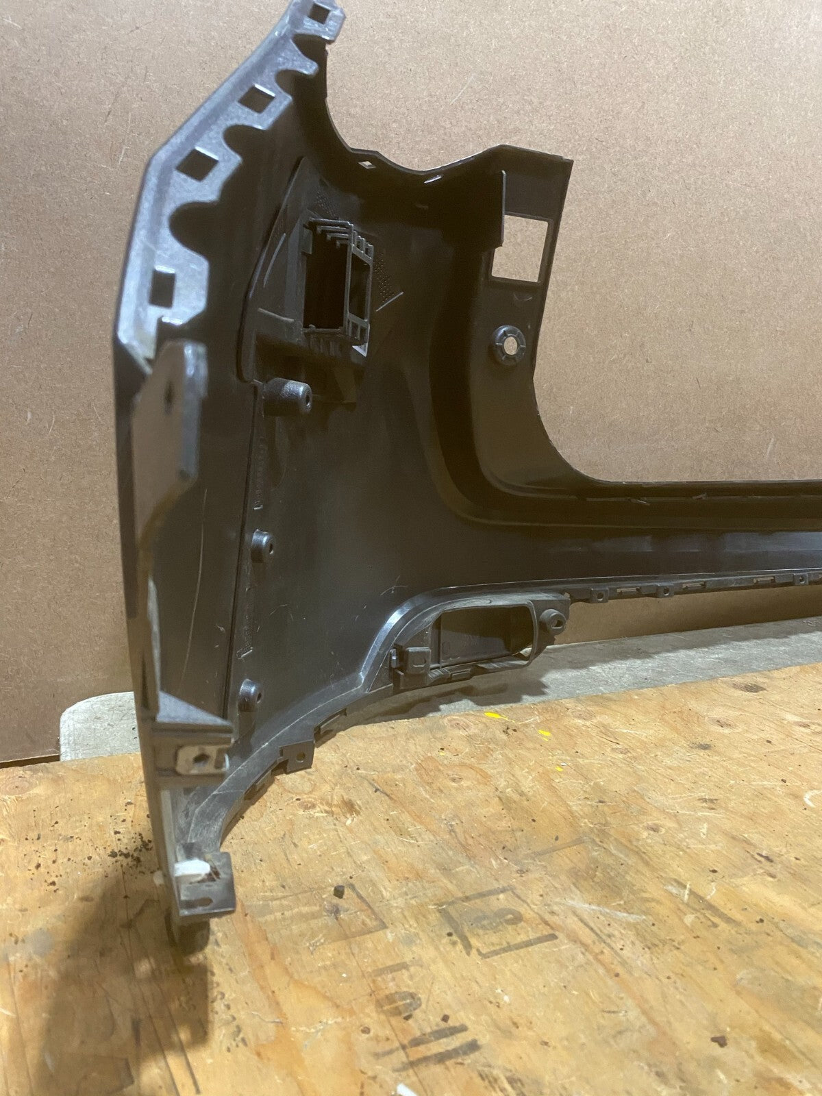 2017 to 2020 Jeep Compass Rear Upper Bumper Cover 68351629AB J18908