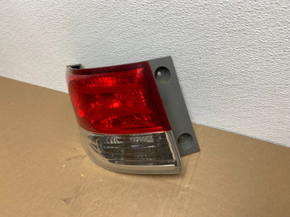 2014 to 2017 Honda Odyssey Left Driver Side Tail Light AB6326 DW1