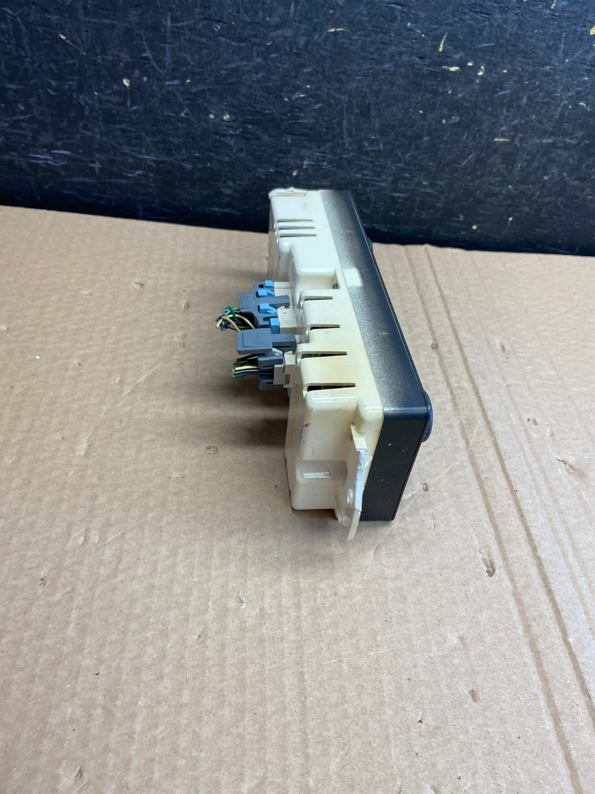 2003 to 2006 Chevrolet Silverado HVAC Heater Climate Control Module AF6132 DG1