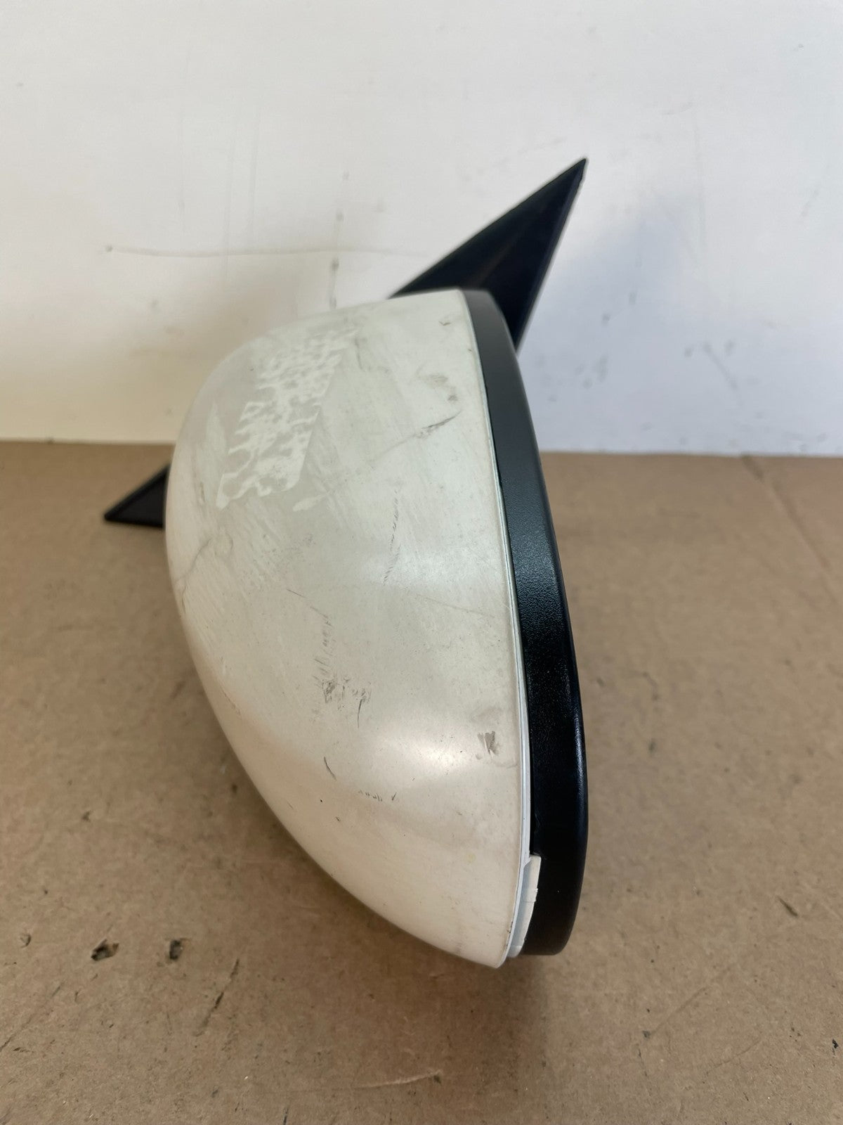 2005 to 2010 Chrysler 300 Left Driver LH View Door Mirror AH6196 DW8