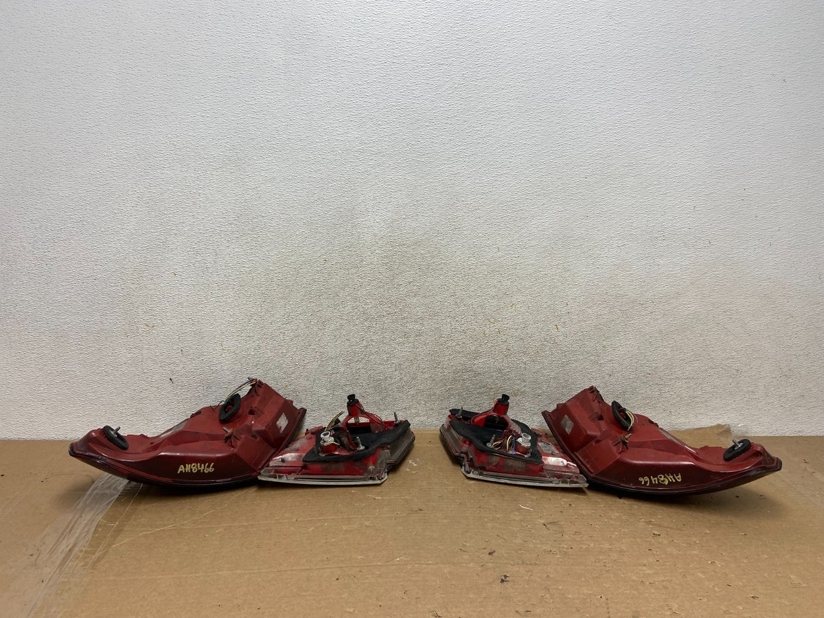 2009 to 2012 Bmw 7-Series F01 F02 750i Left+Right Tail Lights AH8466 DW9