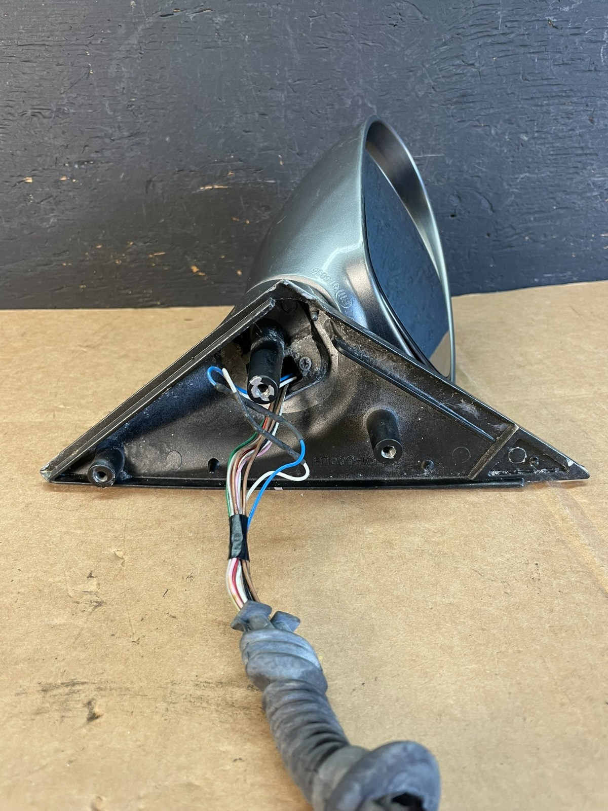 2001 to 2006 BMW E46 M3 Left Driver Side View Mirror AE09634