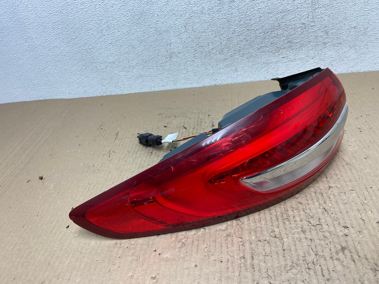 2017 - 2018 Ford Fusion Left Driver LH Side Tail Light AF2981 LK2